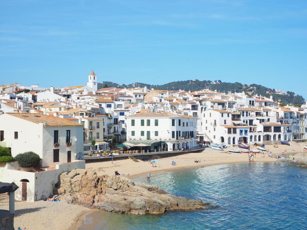 Apartament Amb Piscina I Aparcament - Baixos Amb Jardinet Apartment Calella De Palafrugell Exterior photo