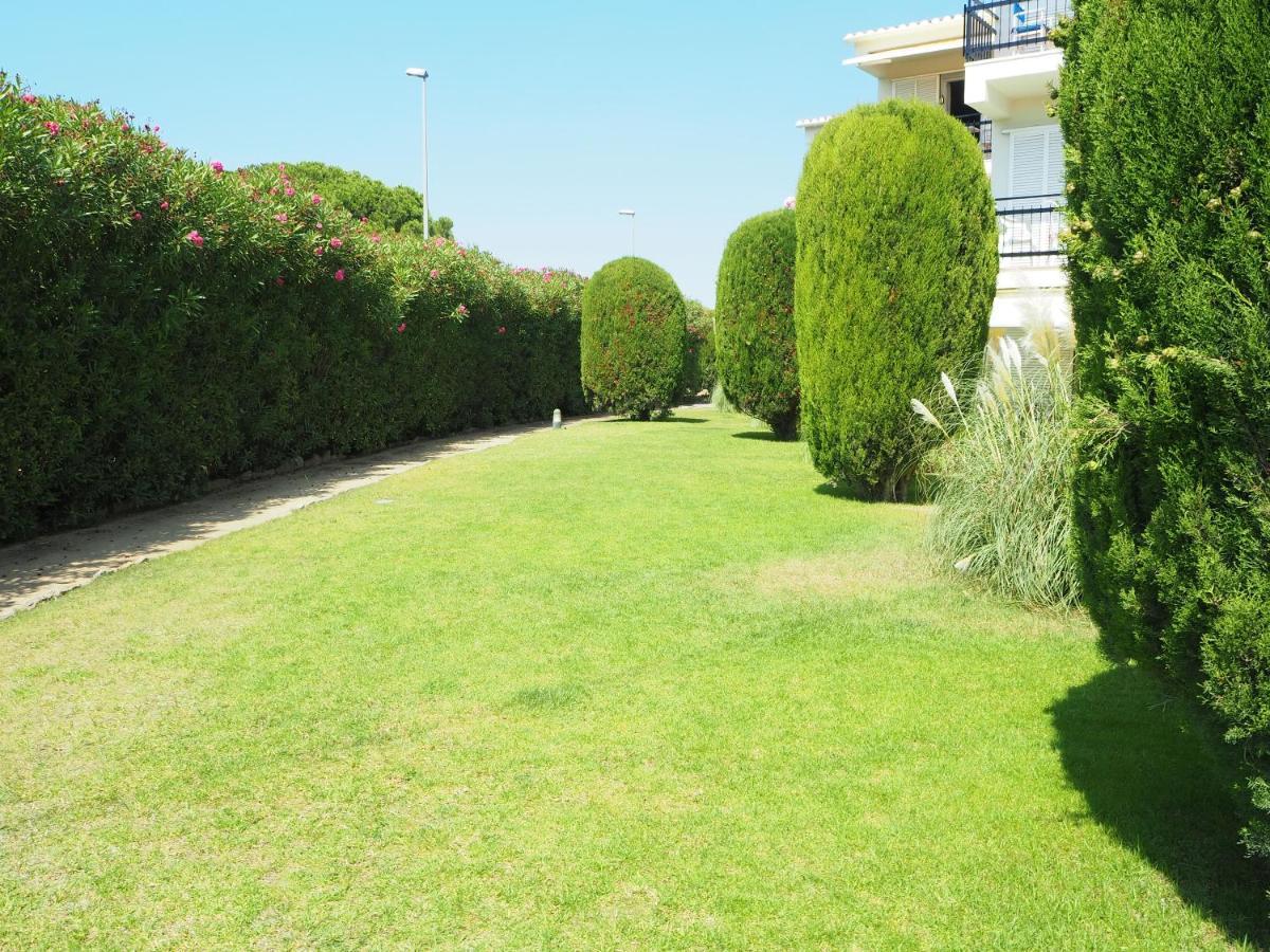 Apartament Amb Piscina I Aparcament - Baixos Amb Jardinet Apartment Calella De Palafrugell Exterior photo