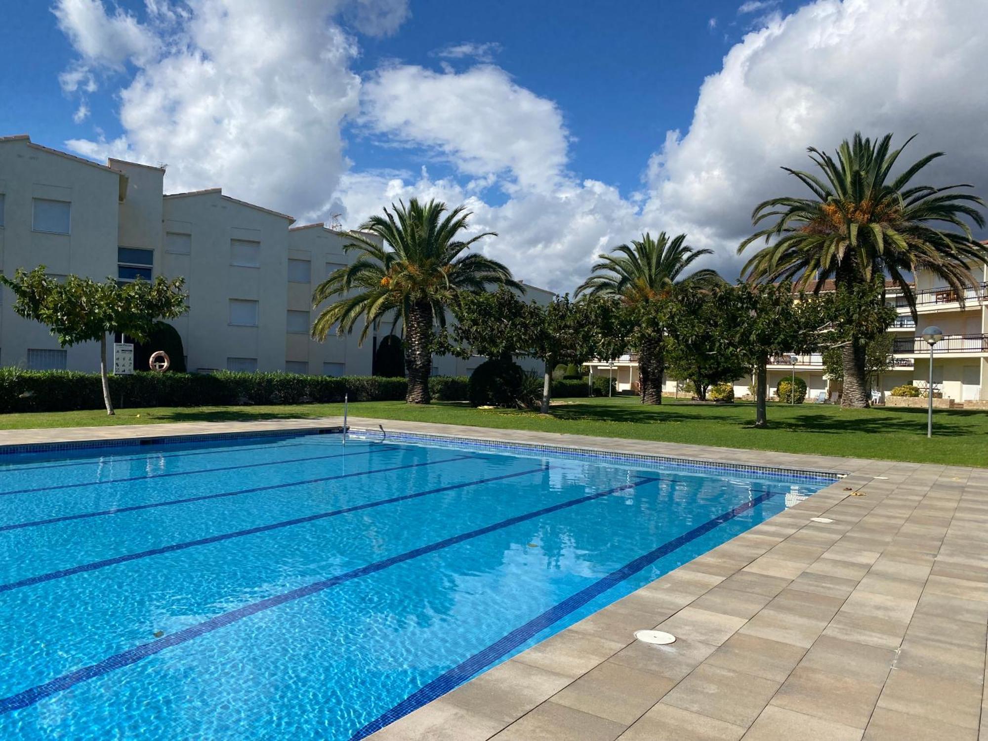 Apartament Amb Piscina I Aparcament - Baixos Amb Jardinet Apartment Calella De Palafrugell Exterior photo